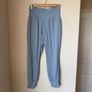 Athleta Salutation High Rise Jogger Size Small